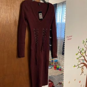 ***CLEARANCE DEAL*** Guess Long-sleeve Glitz Lace Up Sweater Dress - M